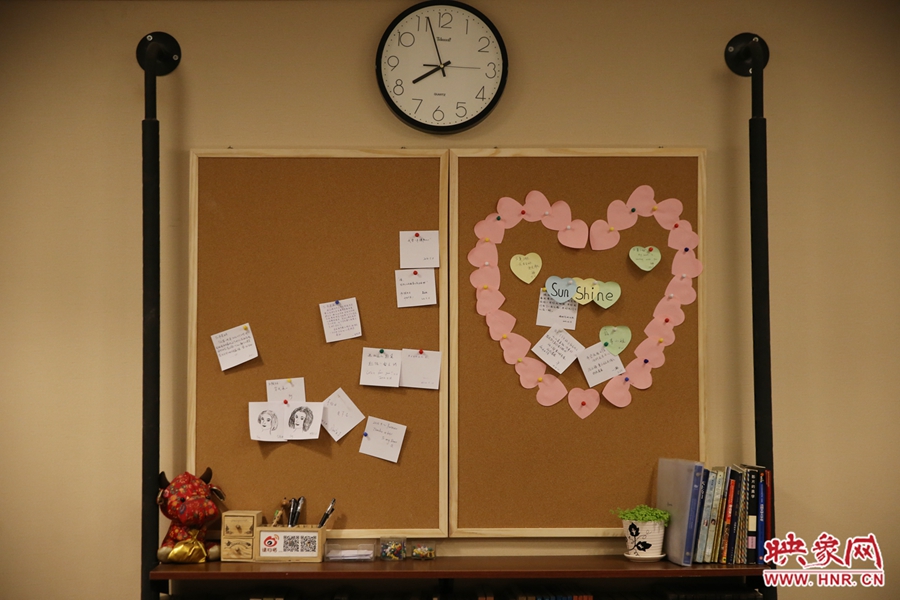 書(shū)店內(nèi)的留言板。